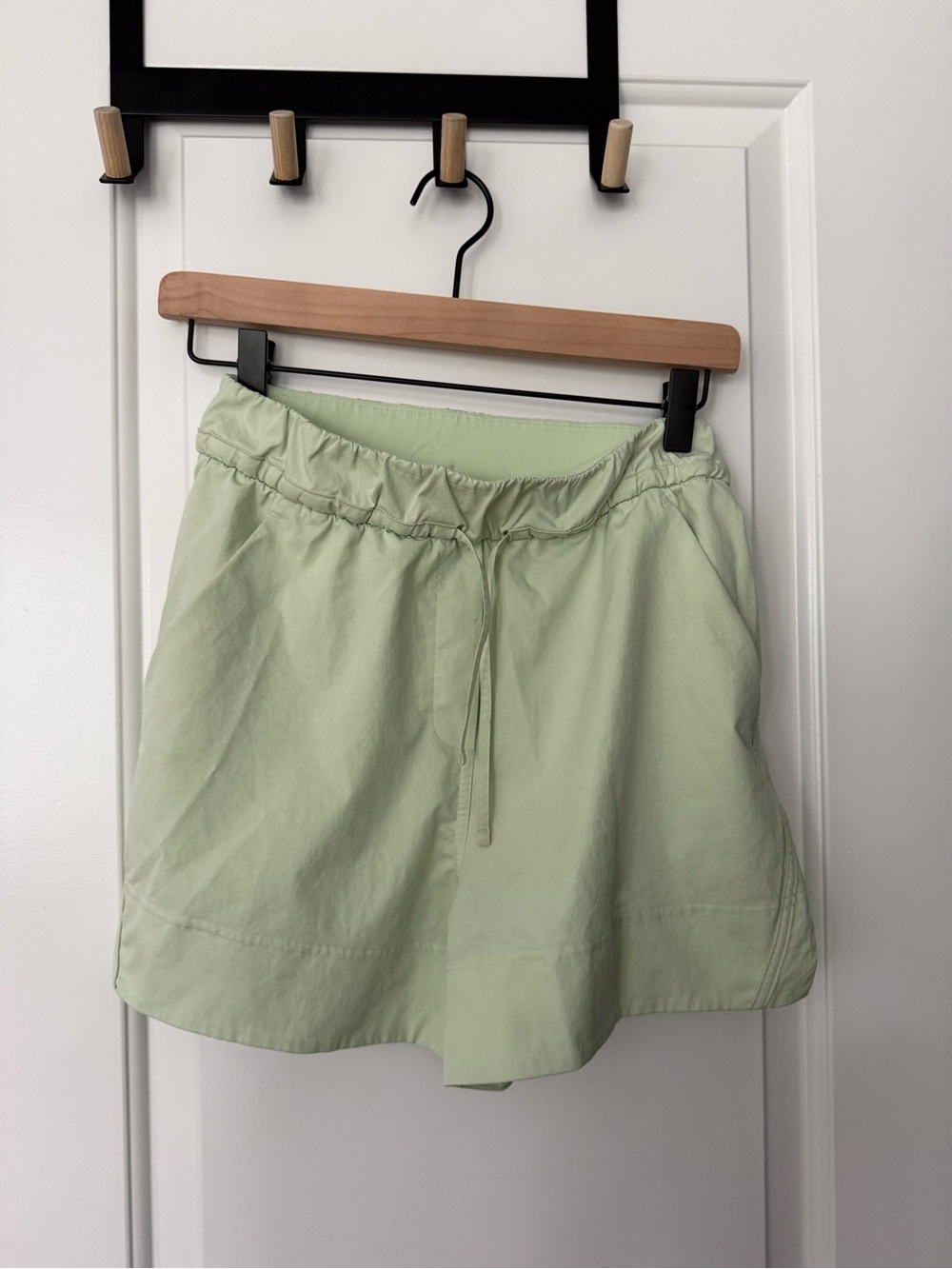 lululemon athletica Light Mint Drawstring Skort